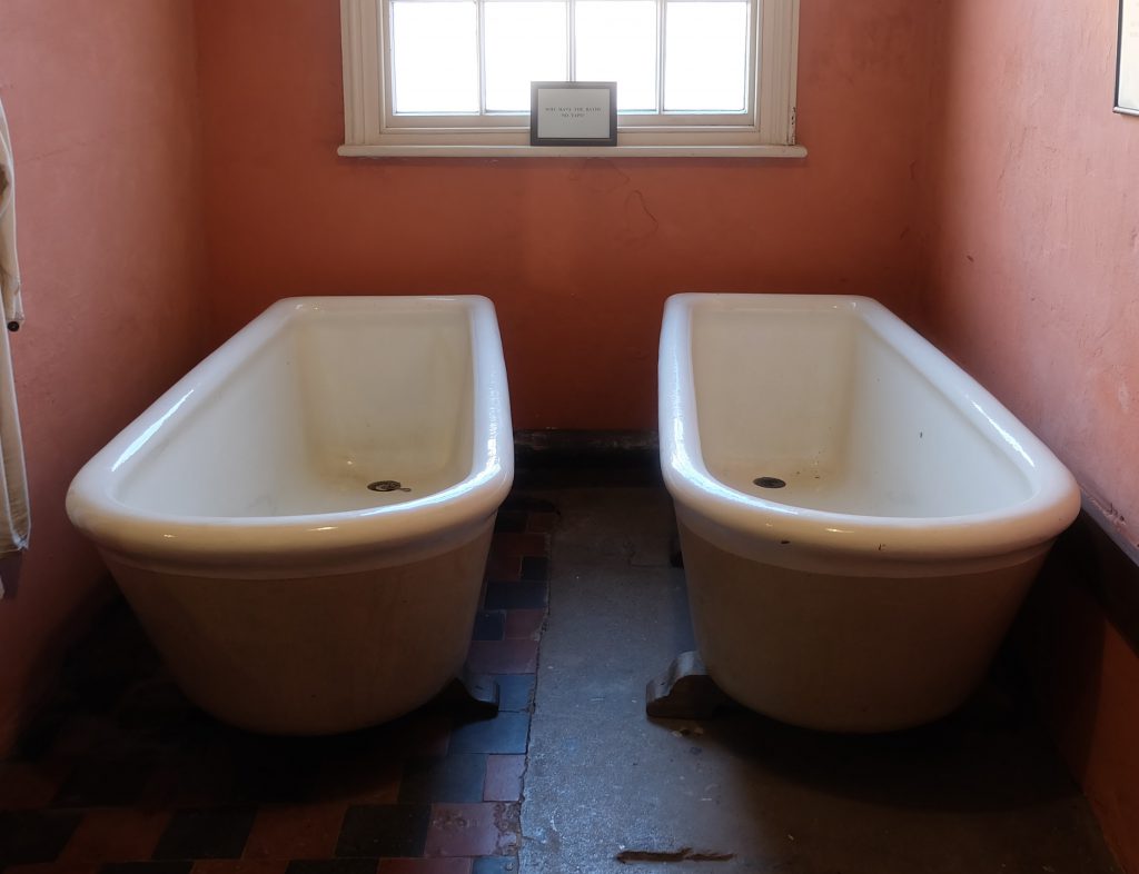 Workhouse baths