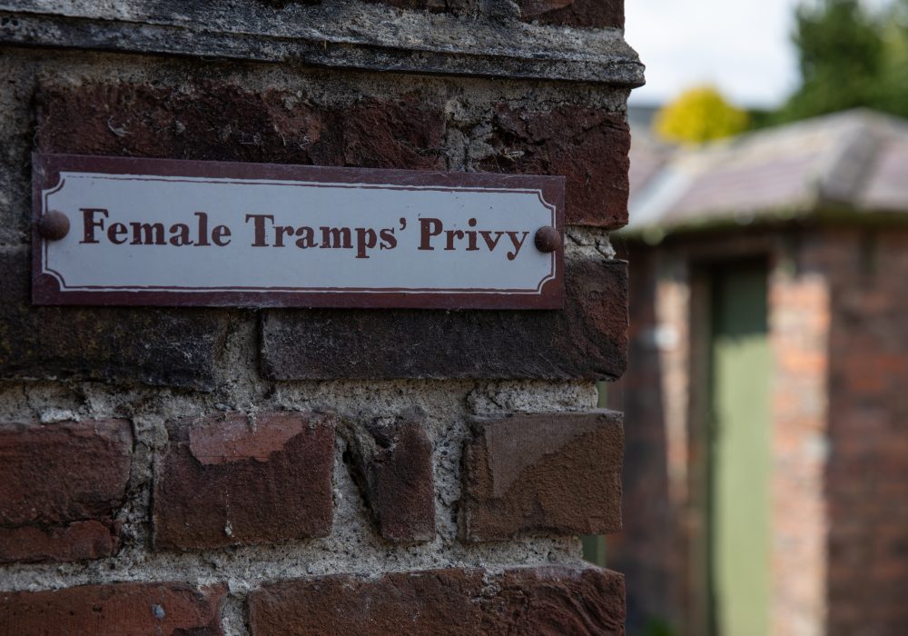 Female tramps privy sign